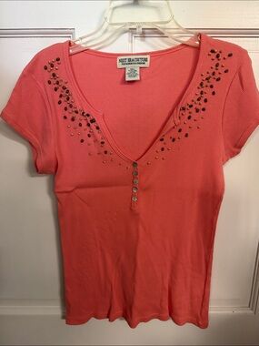 NEXT ERA COUTURE Coral V-Neck Short Sleeve Top with Stud Detail